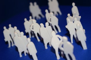 Figuren, die Menschen darstellen