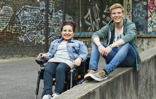 Kübra Sekin und Christian Loß